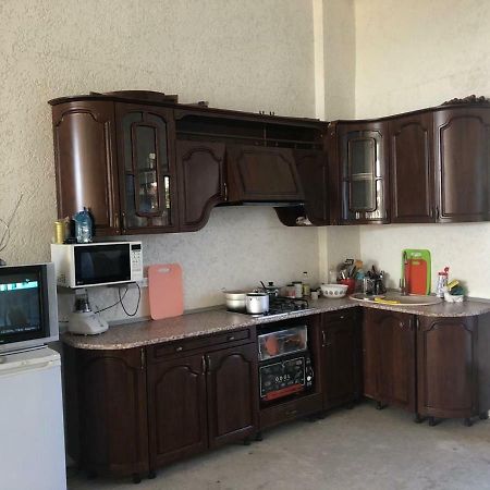 Ainar Hotel Gagra Bagian luar foto